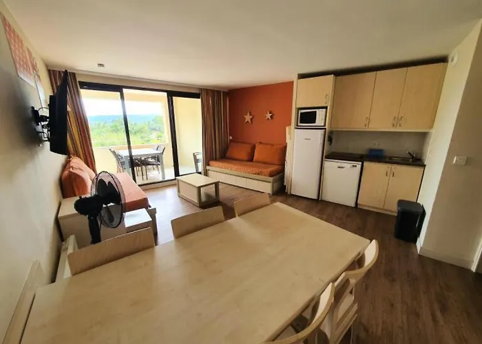 Les Parcs De - Maeva - 3 Pieces 6 Personnes - Confort Mae-3352 Grimaud