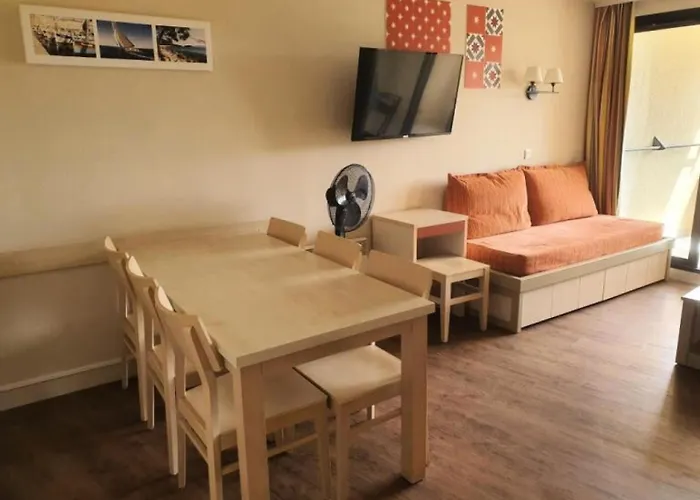 Apartment Les Parcs De - Maeva - 3 Pieces 6 Personnes - Confort Mae-3352 Grimaud